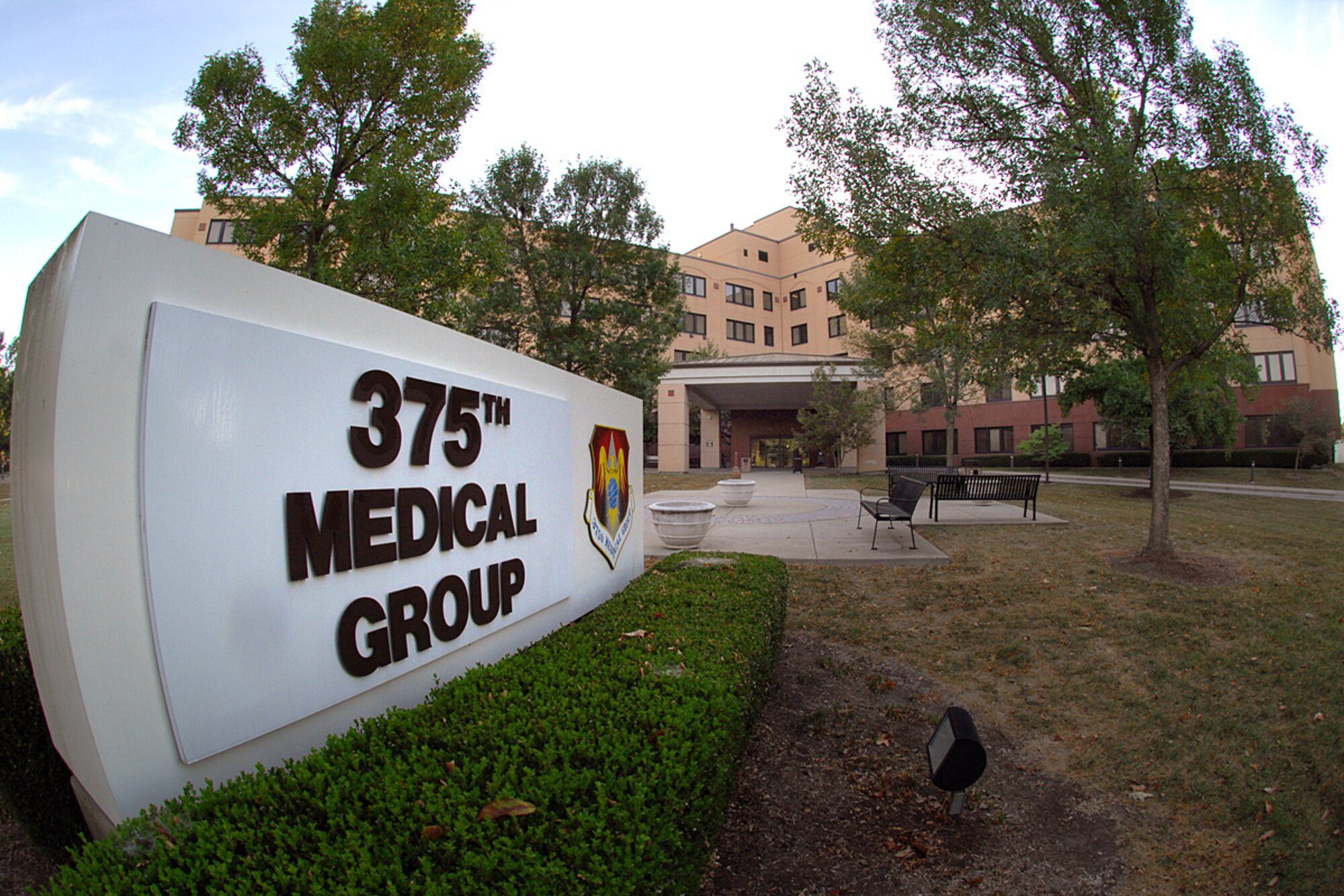 Scott Air Force Base, 375th Medical Group logo